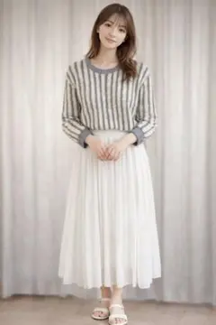 シアースカート　透け感のあるスカート　ロング丈　ホワイト　ユニクロ製