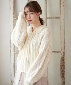 【MAJESTIC LEGON】フード付きケーブルニットパーカー （アイボリー）