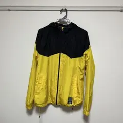 Onitsuka Tiger ウィンドブレーカーM ブラック/イエロー