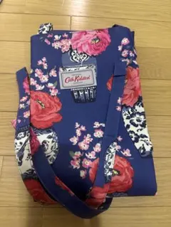 Cath Kidston エプロン 花柄　ビニール加工のサムネイル