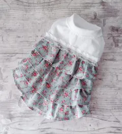 小花柄の4段フリルタンクトップ（オーダー）