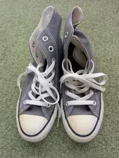 グレー ハイカット スニーカー コンバース