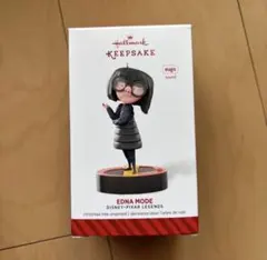 ディズニー　ピクサー　ヴィンテージ　オーナメント　エドナモードのサムネイル