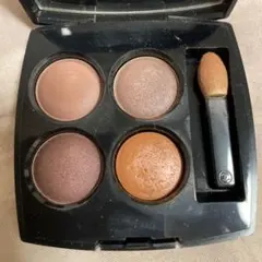 シャネル レ キャトル オンブル　354 ウォーム　メモリーズ