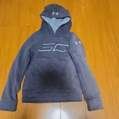 Under Armour フーディー YMD 130～140
