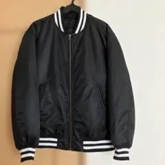 GU 中綿ブルゾン　M