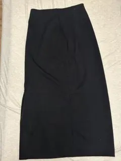 ユニクロ　ストレッチダブルフェイスナロースカート