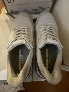 シューズ スニーカー