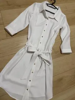 radyしわになりにくいホワイト シャツワンピース 七分袖