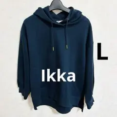イッカ　Ikka フード付きパーカー　トレーナー　レディース　紺色のサムネイル