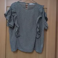 E hyphen world gallery PEACE ノースリーブシャツ