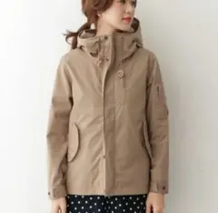 未使用新品アーバンリサーチドアーズダウンライナーマウンテンパーカーベージュ