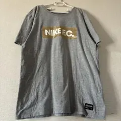 Nike F.C. グレー 半袖Tシャツ M ボックスロゴ ゴールドのサムネイル