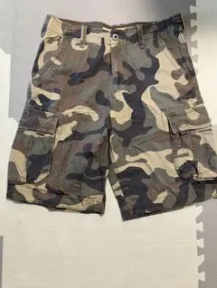 American Eagle カーゴショートパンツ 迷彩 W32のサムネイル