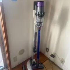 Dyson スティッククリーナー 本体 スタンド付き sv14のサムネイル