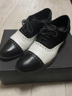 オックスフォードスタイル レザーシューズ ブラック/ホワイト