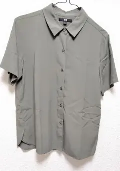 UNIQLO レディース 半袖シャツ カーキ Mサイズ