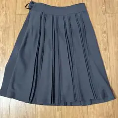 プリーツスカート　ひざ丈