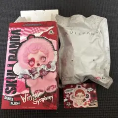 ポップマート スカルパンダ ウィンターシンフォニー ぬいぐるみ