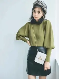 レザースカート　キュロット　黒　ミニスカート