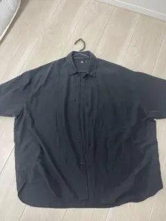HARE ブラックオーバーサイズシャツ