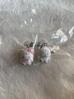 サンリオ ふわふわスノー めじるしアクセサリー キティ ポチャッコ