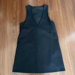 着用1回　美品　GU 黒 ジャンバースカート　ミニ　ワンピース　S