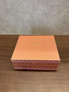 値下げ中　GUCCI ボックスのサムネイル