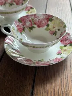 ティーカップとソーサー セット