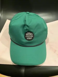 新品未使用　grindlodge トラッカーキャップ　ソーロゴ
