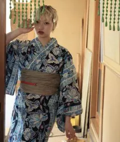 ニコアンティーク】木綿着物 変わり織 浴衣帯 大正ロマン白黒縞に手鞠
