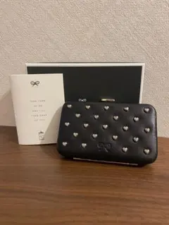 美品　Anya Hindmarch 黒 名刺入れ ビスポーク「In & Out」 名刺入れ | Anya Hindmarch JP