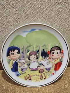 不二家 ペコちゃん メルヘンプレート 白雪姫のサムネイル
