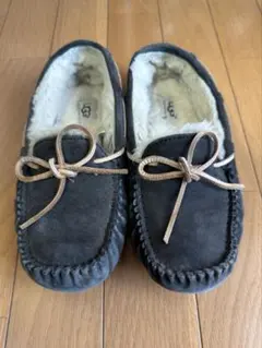 UGG DAKOTA 23.0cm