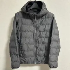 UNIQLO ユニクロ 150cmグレー フード付きダウンジャケット 中綿ベスト