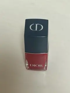 Dior ネイルカラー 999 ルージュ