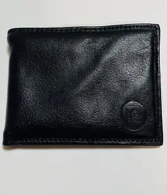 Pierre Cardin 黒 レザー 二つ折り財布のサムネイル