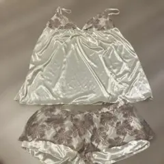 Ravijour レース装飾 サテン風ルームウェア セットアップのサムネイル