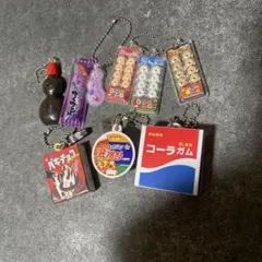 ガチャガチャ　ミニチュア　5点＋フエラムネ3種