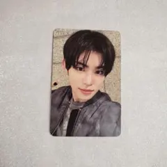 Item thumbnail for item cb04896a-b0bd-417f-8654-d28dcce6f73c