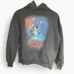 ☆希少STRANGER THINGS/ストレンジャーシングス/パーカー/S