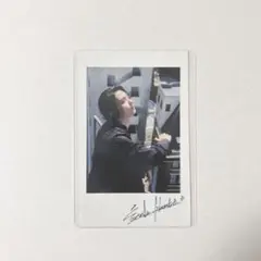 Item thumbnail for item 96a06523-f412-42a0-9215-6dee1f0eb142