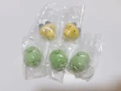 たまごっち　ガチャガチャ　カプセルフロッキーズ　まめっち　くちぱっち