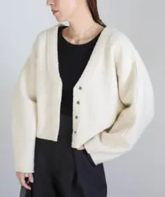 セレクトモカ　ブークレーVネックショートカーディガン