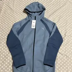 タグ付き新品 PUMA パーカー 160cm ブルー