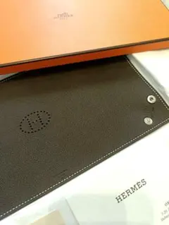 HERMES レザー インテリアトレイ ブラウン　※新品未使用のサムネイル
