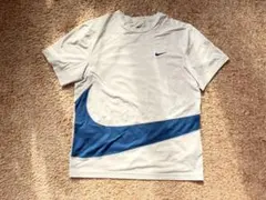 NIKE DRI-FIT Tシャツ