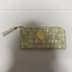 HerSchedule グレースエメラルド 二つ折り財布 ラウンドファスナー