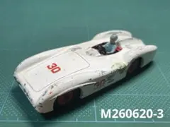 【ビンテージ】Mercedes Benz237 レーシングカー ディンキートイズのサムネイル