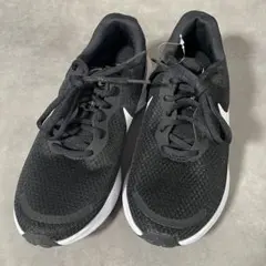 NIKE Revolution 23.5cm レディース スニーカー ブラック